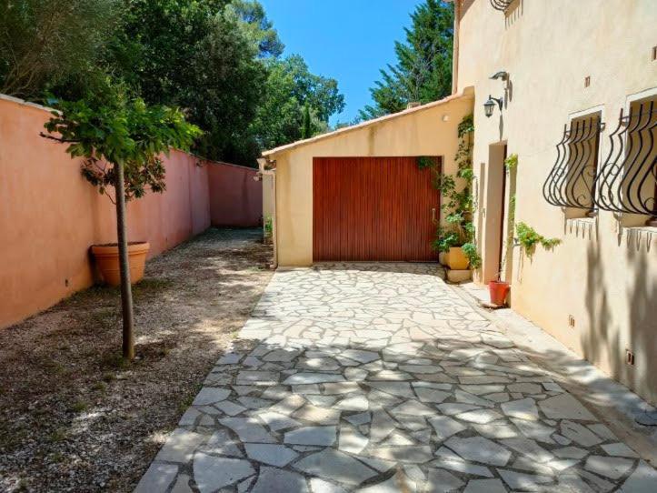 فيلا Roussillon Roussillon en Isere المظهر الخارجي الصورة