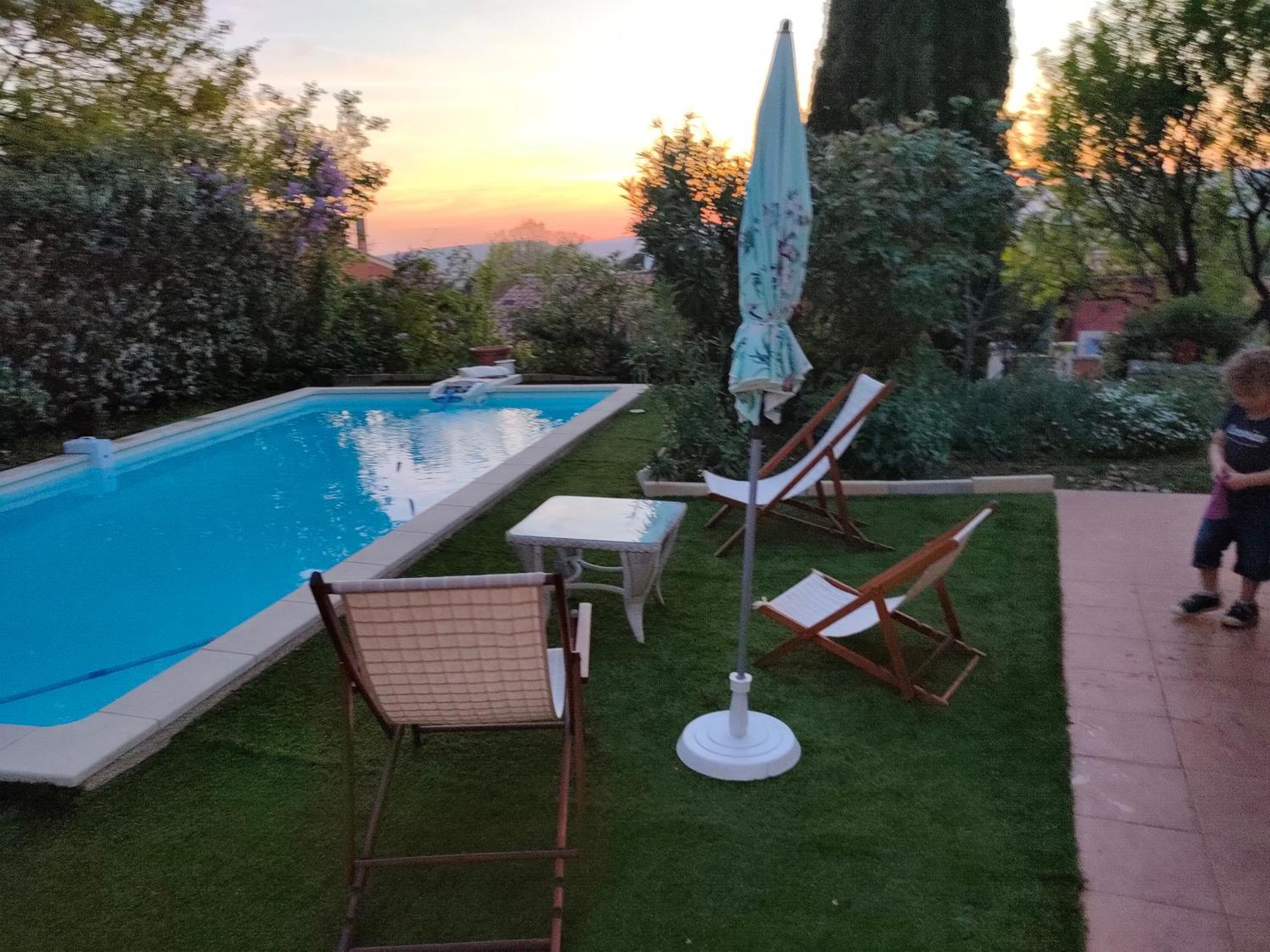 فيلا Roussillon Roussillon en Isere المظهر الخارجي الصورة